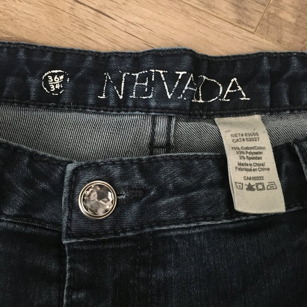 Vintage Nevada Flared Distressed Diamond Button Jeans 36W x 34L - Picture 4 of 12